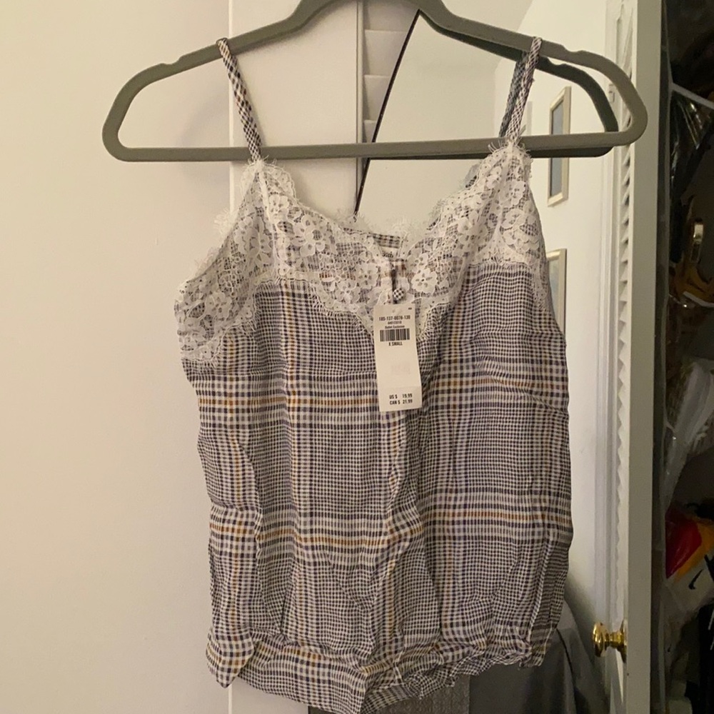 NWOT Abercrombie lace tank top